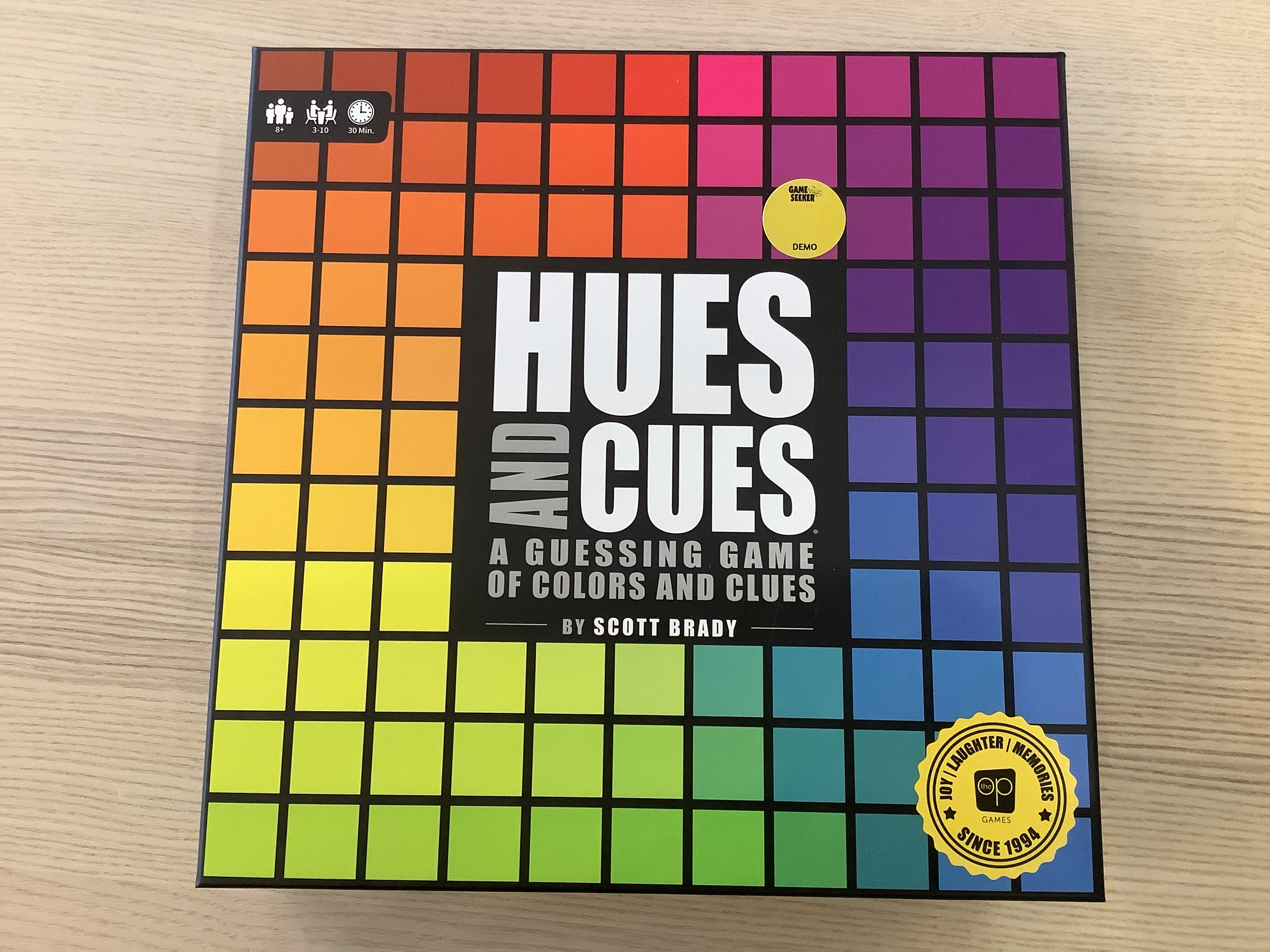 DEMO-Hues And Cues