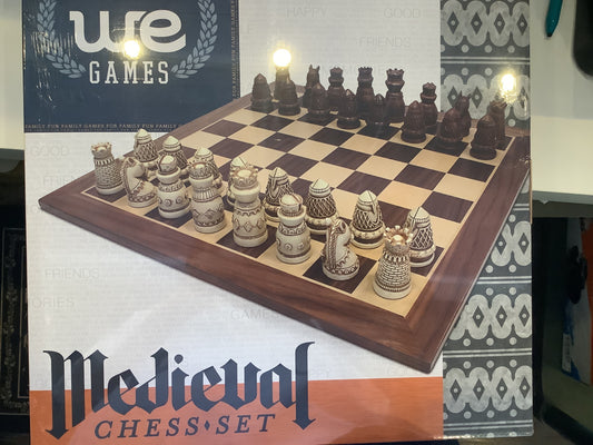 Medieval Chess Set (We Games)